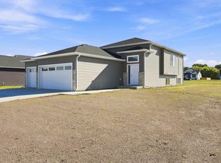 106 18th St NE, Barnesville, MN 56514