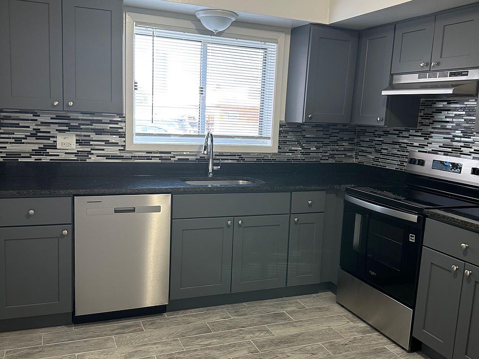 1st image of 1312 Carol St #1-A