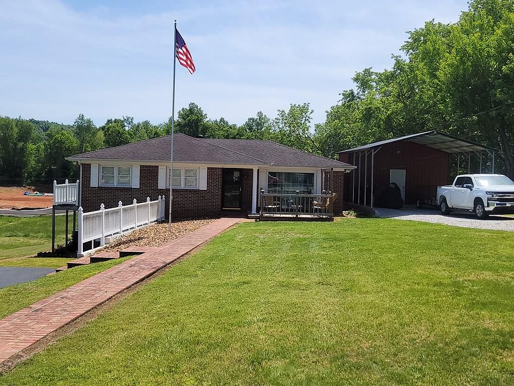 301 S Hillcrest Dr, Livingston, TN 38570 Zillow