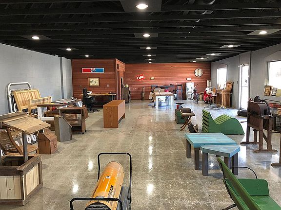 5th image of 375 John McGhee Blvd
