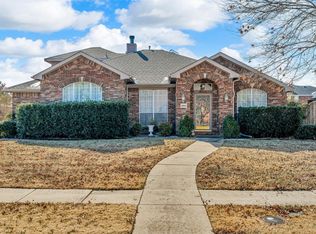 3204 Elmwood Dr, Mesquite, TX 75181