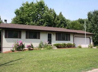 3020 Maple Dr, La Crosse, WI 54601