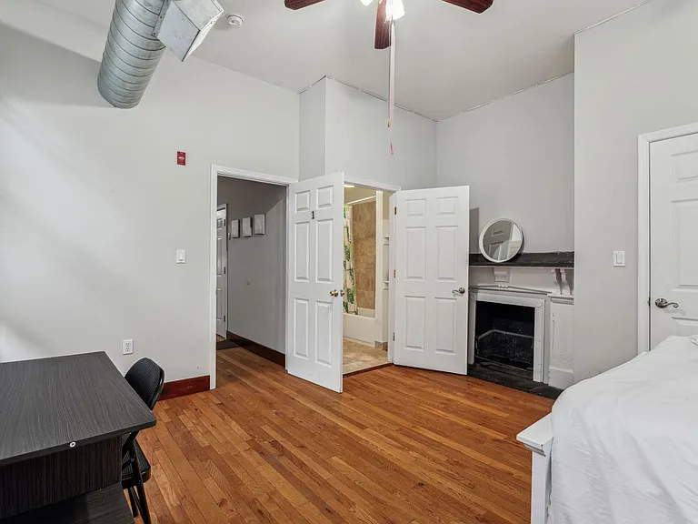 3412 Spring Partners LP — Photo 144