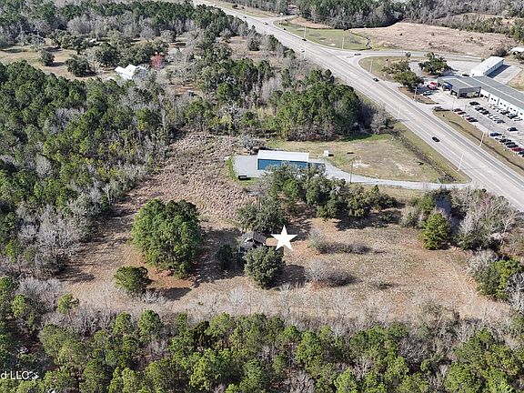 3rd image of 9061 Highway 603