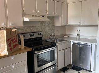 1909 Beacon St, Brookline, MA 02445