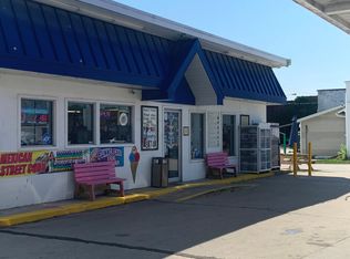 330 N Main St, Seneca, IL 61360