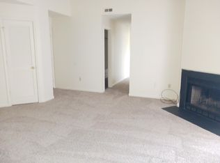 105 Cape Dorey Dr, Hampton, VA 23666