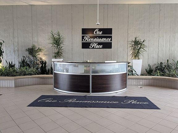 3rd image of 1 Renaissance Pl Unit 408