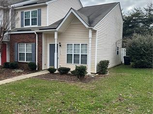 7686 Petrea Ln, Charlotte, NC 28227