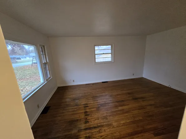 820 Harrison St, Anderson, IN 46012