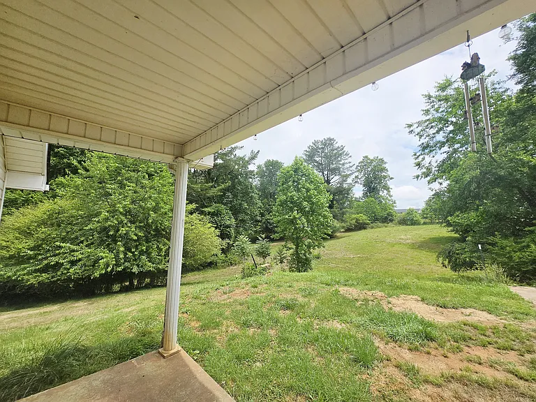 139 Juniper Ln — Photo 13