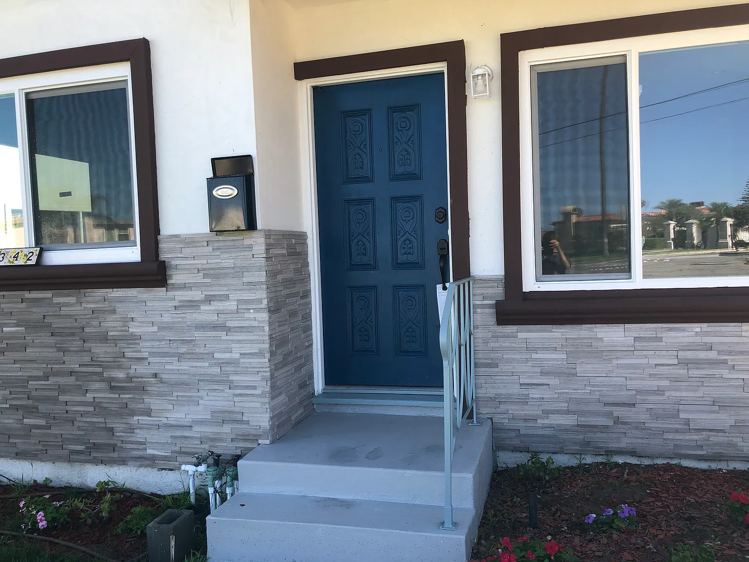 1 bed, 910 sqft, $3,485 — Photo 3