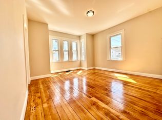 299 Cedar St #1, New Bedford, MA 02740