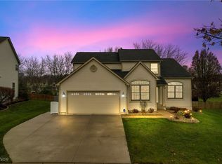 1518 Early Spring Dr, Lancaster, OH 43130