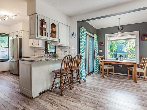 5th image of 1914 Sherwood Ave