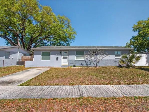 5865 92nd Ave N, Pinellas Park, FL 33782