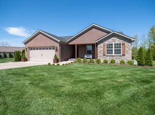 129-131 Amburgy Cir, NICHOLASVILLE, KY 40356