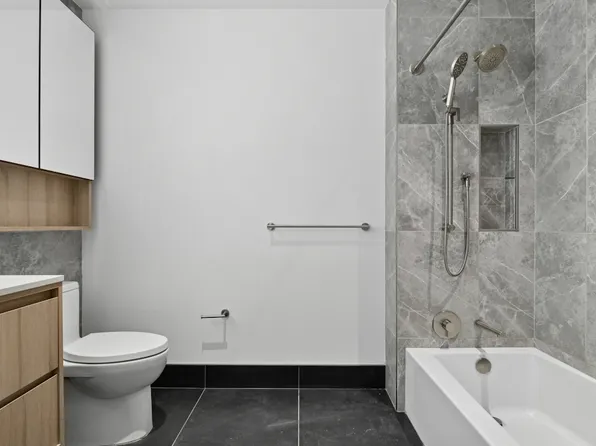 312 West 43rd Street image 10 of 31