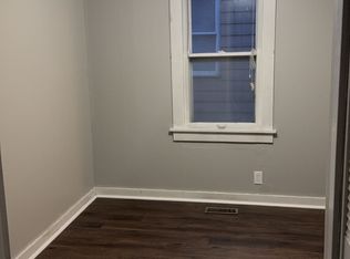 2088 N Charles St, Decatur, IL 62526