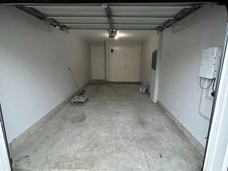1050 Lamberton St — Photo 18