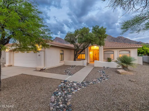126 E Silverstone Pl, Tucson, AZ 85737