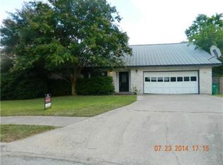 504 Pigeon Forge Rd, Pflugerville, TX 78660