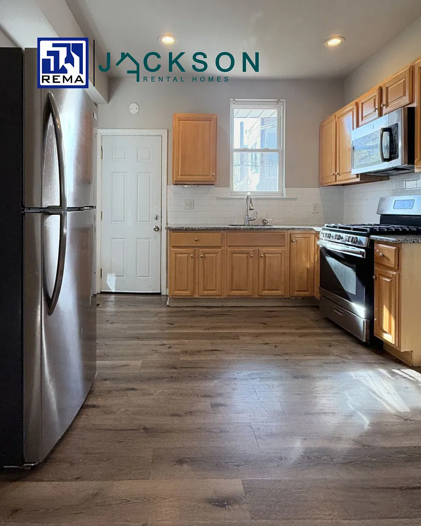 1308 S 54th St., 3 bedrooms, 1.5 bathrooms, Home — Photo 1