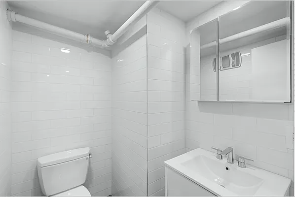 Rented by REAL New York | media 36