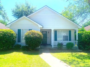 3806 Pondside Cir, Valdosta, GA 31605