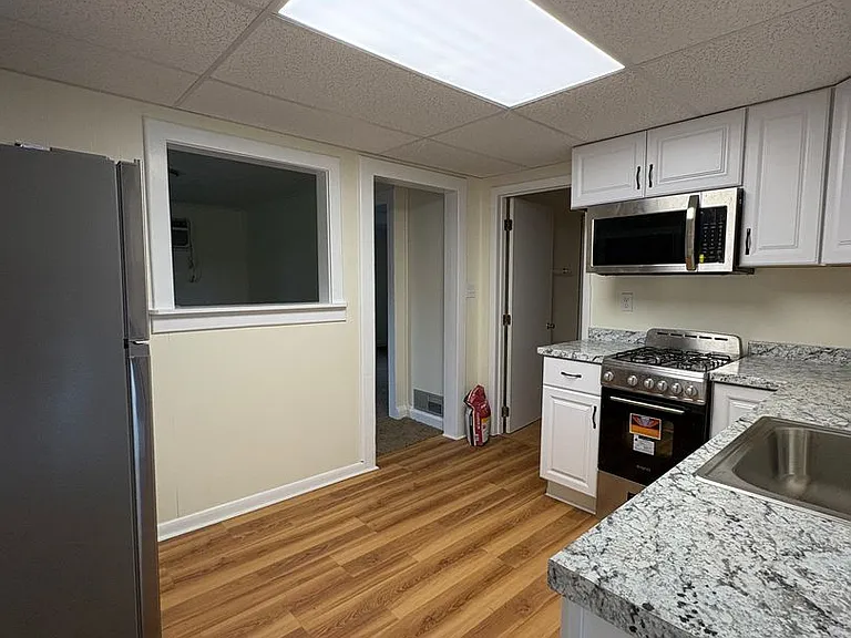 510 S Rogers St #B — Photo 2