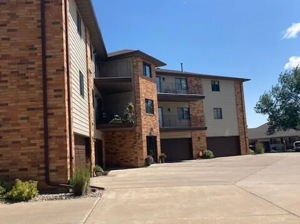 1925 2nd Ave SE APT 206, Watertown, SD 57201