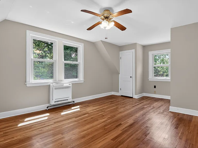 14011 Rectory Ln — Photo 59