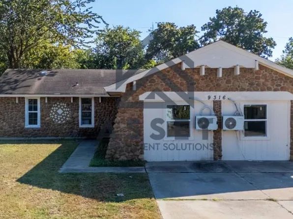 9316 NE Stardust Ln, Midwest City, OK 73130