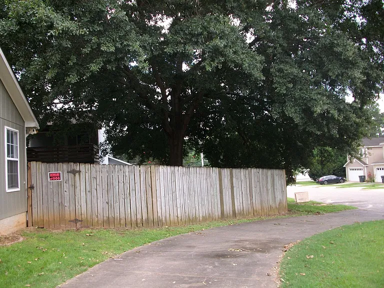 159 Commons Dr — Photo 3