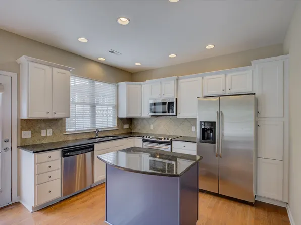 1098 Drayton Ct, Fort Mill, SC 29708