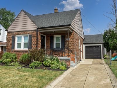 105 Oakridge Ave, Buffalo, NY, 14217