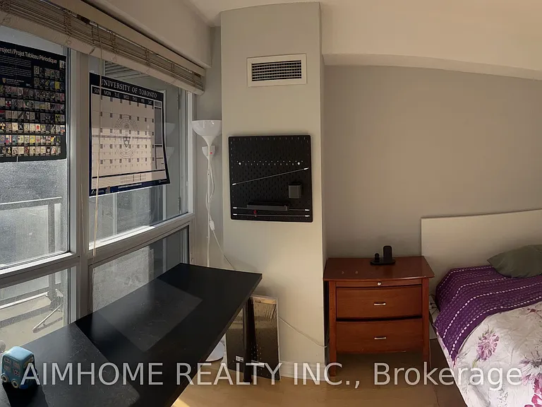 763 Bay St #503 — Photo 4