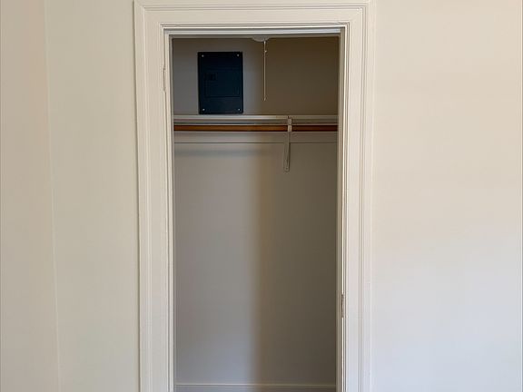 5th image of 414 Santa Clara Ave