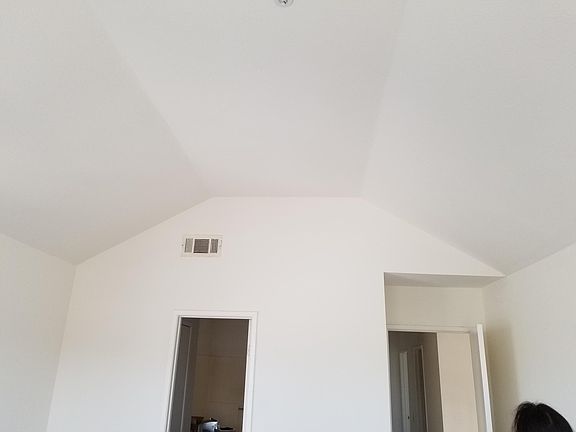 3rd image of 14720 Shadow Dr