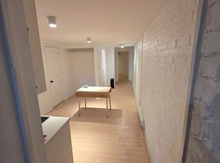 212 Pearson Ave #BASEMENT, Toronto, ON M6R 1G7