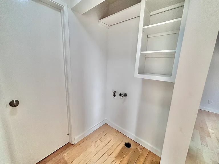 915 Castillo St #A — Photo 10