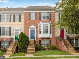 43450 Katling Sq, Chantilly, VA 20152