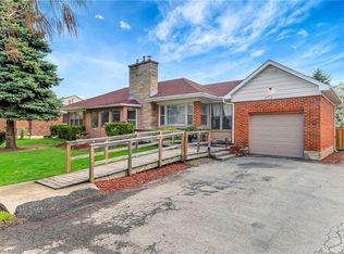 96 Gray Rd, Hamilton, ON L8G3V1