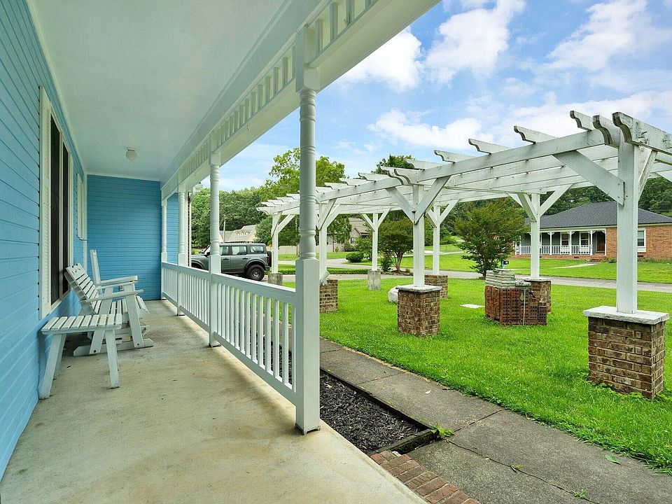 271 Hidden Oaks Trl NE, Cleveland, TN 37312 | Zillow