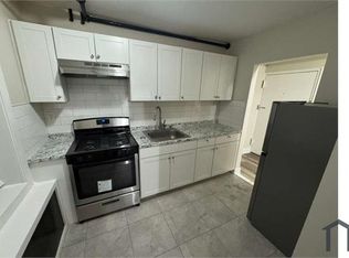 116 S Grove St APT B2, East Orange, NJ 07018