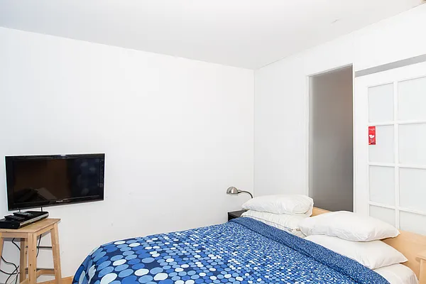 Rented by Gotham City Realty Group | media 22