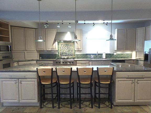 Large open Kitchen