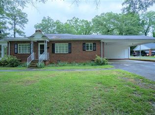 415 Gillsbrook Rd, Lancaster, SC 29720