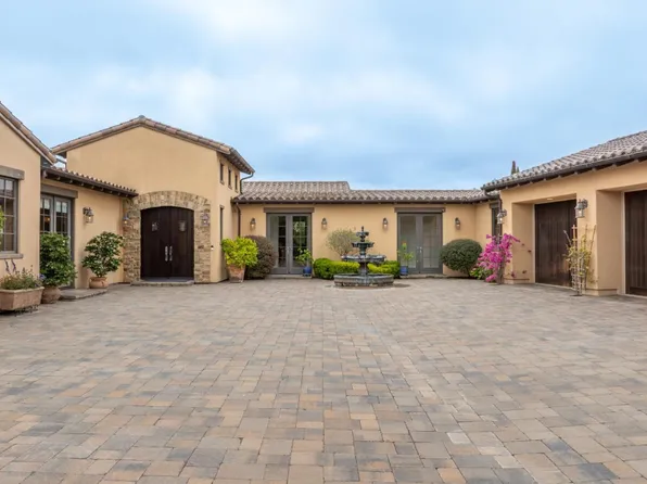 500 Belavida Rd, Monterey, CA 93940