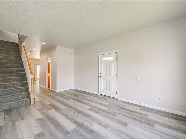 1875 W Nez Perce St — Photo 4